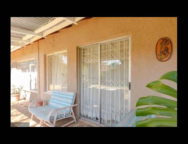 3 BEDROOM HOUSE FOR SALE IN PIONEER PARK